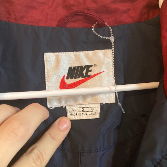 Men’s Nike Track Windbreaker Jacket Large Red/Blue - Picture 5 of 8